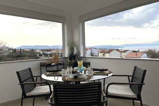 1762779941 549121234 617792 0