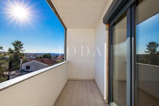 1762797023 420407047 421189 0