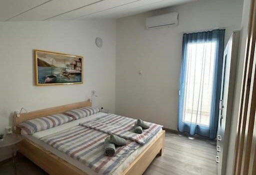 1762860035 579560494