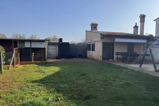 1762962558 1762945625 579311218 801959229552214 8002951003777576894 n 1