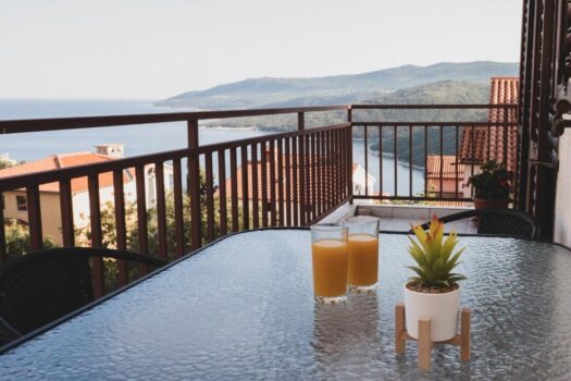 1762965660 472589527