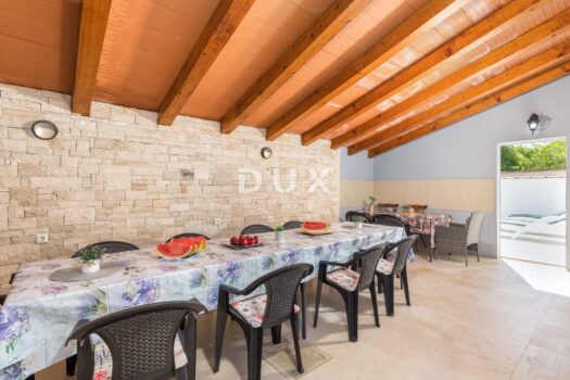 1763108530 5f1a3775 edit edit