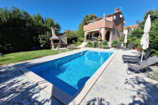 Malinska - renoviertes Steinhaus mit Pool 1763405137 1461577007 502942 0