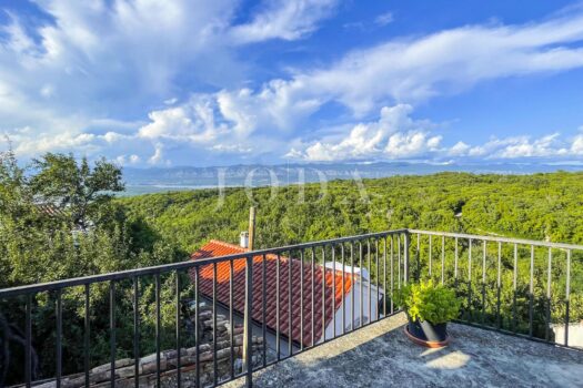 Dobrinj - Reihenhaus aus Stein mit Meerblick 1763408107 1709483876 434074 0