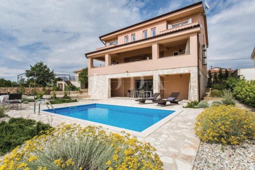 Modernes Haus mit Pool und Meerblick, Insel Krk 1763420742 1069212768 421261 0