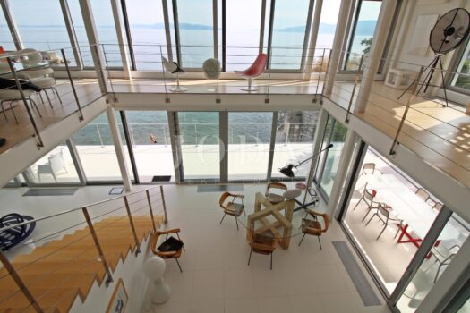 1763422244 280648723 140065 0