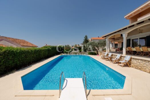 1763850609 d1b40ed5 d698 475a b797 a789bb2cd7e5