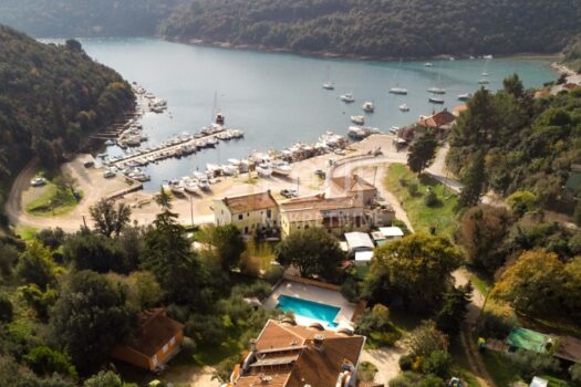 1763988311 prodaja hotel istra 2