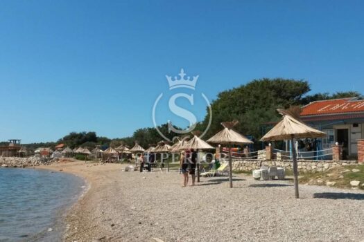 1764068185 dunatplaza1