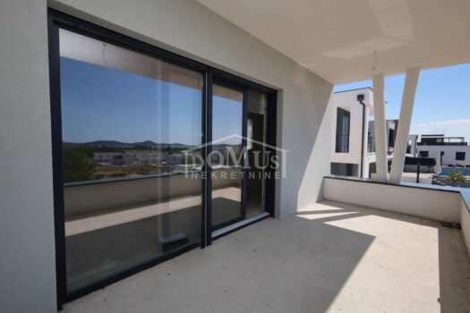 1764317461 terasa s4