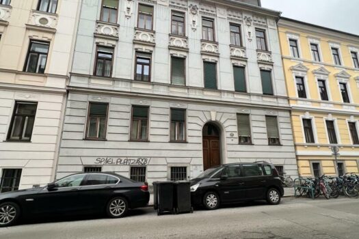 Jakomini/Steyrergasse - Charmante Wohnung mit Blick auf Schlossberg in Sanierung 11 Außenansicht
