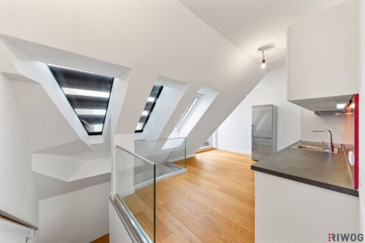 1J9HZGCZnRu66dtnE3u788