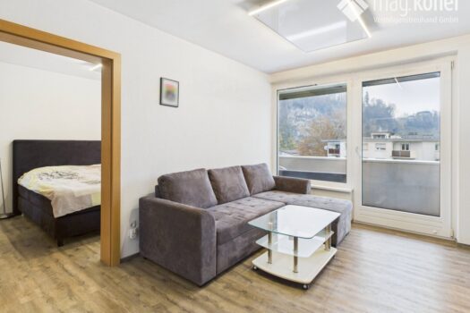 Gemütliche 2-Zimmer-Wohnung mit traumhafter Weit- und Bergsicht in Feldkirch Wohnraum