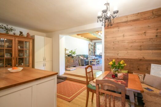 1Vpl1TmZ9BrrCtuEHJ2f2m