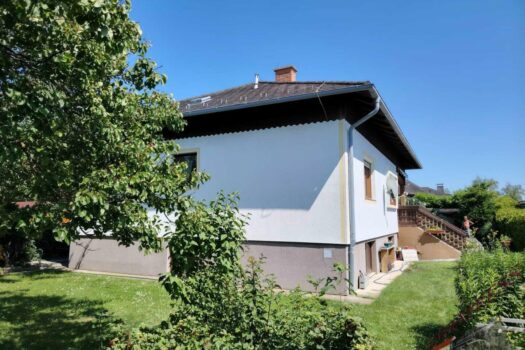 Tolles Einfamilienhaus mit ausbaubarem Dachgeschoß in versteckter, ruhiger Siedlungslage (Sackgasse) wartet auf Sie! 5