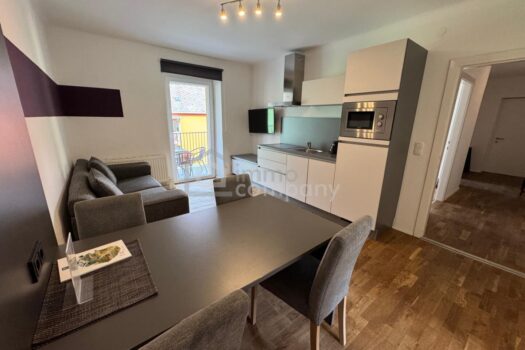 2BECLbnvI56m3MerJqOzmW