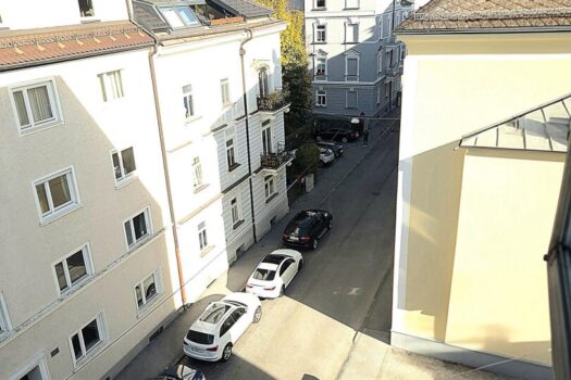 2TDfHKQktcO2tQdLprOiQm