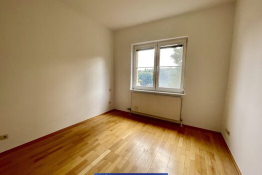 Praktische 2-Zimmer Wohnung mit neuem Balkon - Gründberghof Top 4 2aK78VFSe298iycbDkxCEk 1