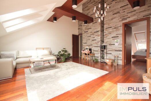 2blUQkMy0Scrl6N0g5O4Ps