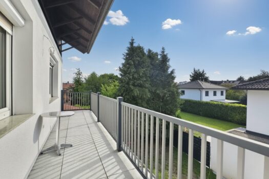 Neuer Preis! ++ Weihnachtsaktion -4% ++ Provisionsfrei - Moderne 4 Zimmer-Wohnung (Küche extra) mit Balkon in Ruhelage – Eigengrund - Viele Extras für ihr Wohlbefinden 2fRpaTIj5VCuC0j2lIIshq 1