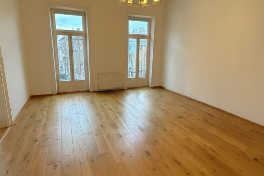 2iNJUyWKUbR03BM7wjy18o