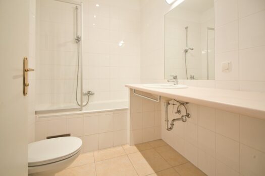 2yIWY1JQA9iHN1hpqAShgB