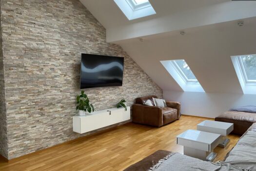 32IbPLKfgtdmINlqr899fC 1