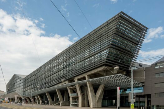 3C5gp2Gtk8uYfdJe8E1xWh