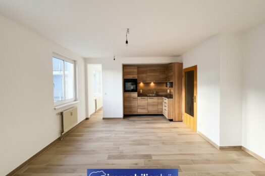 3FivtpYxHRbY1eTvOLYXys