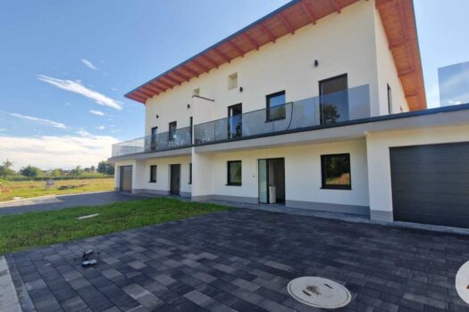 155 m2 Haus mit 5 Schlafzimmer! Garage 3NdgkGxR8T4dP6zz6F3i6o 1