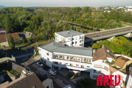 3PInfYIZSrSIWYQkBBWaxU