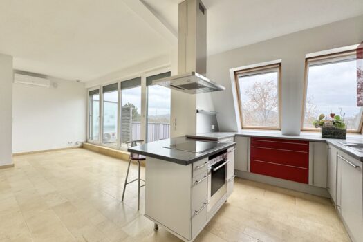 3beEgQbFS517D2ELPdCTuw