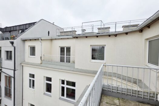 3mnsaAPOEYtqoWZa48puS8