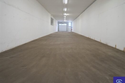 Ebenerdige 218m² Lagerfläche mit Rolltor Nähe Rautenweg - 1220 Wien 3oaaoDveAkFDi9zjcYFg8q
