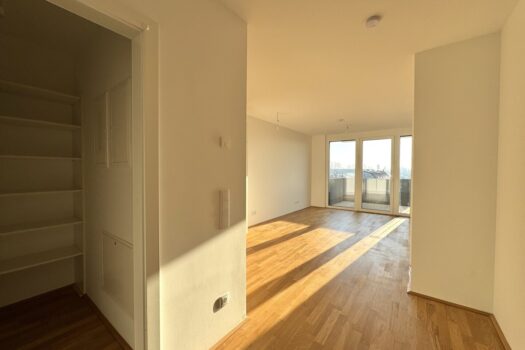 3pArdYvQdEuTHVFXUF3lYx