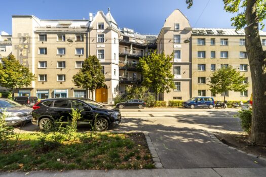 ***2,5-Zimmer Altbauwohnung mit Loggia & guter Anbindung / vermietet bis März 2026*** 47jikRBS2qp5Y5zolry0bN