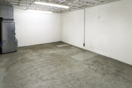 4J43sEBym1xyYldb1uXtRV