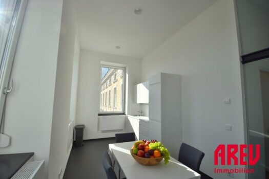 4OAMuu6w8JI60s2gsM6Fb2