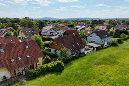 4Q0qeljY9cGtWmFpN5SDOu