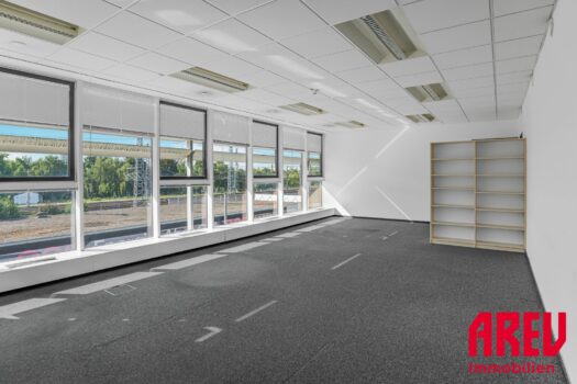 4kazSW3Glorr0gmDXuIC28