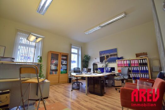 4wRFTMLcSwtI4lFYwgy2Ue