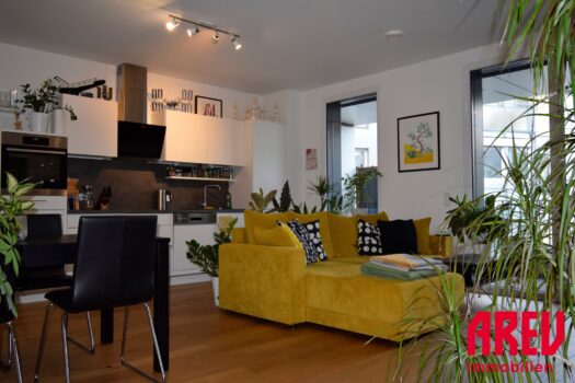 53RrcgFEa9ORdoHMSZeBI9