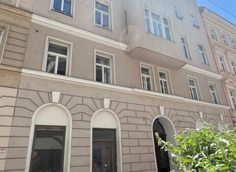 Stilvolle 2-Zimmer-Altbauwohnung in Bestlage Wiens – Nähe Urania & Donaukanal Wohnung - NESTOR Immobilien