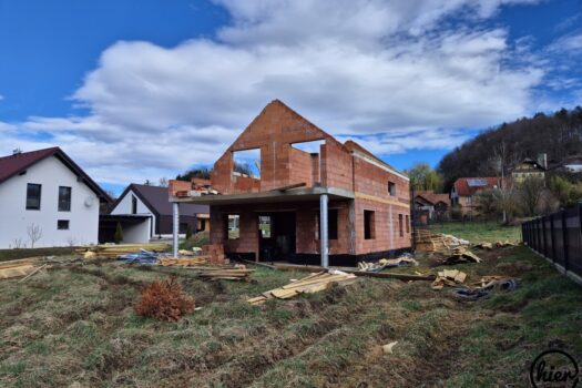 5NrTQjbPBeLMzTmL9hTTso