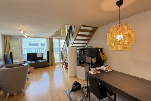 Tokiostraße / Kirschblütenpark: VIS / Japanische Schule: Möblierte 4 Zimmer-Maisonetten-Wohnung mit einer Loggia und Terrasse + optionaler Garagenstellplatz! 5Yw1tqnC88e32MSinO6Mlu