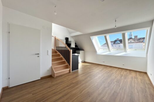 Dachgeschossausbau mit Terrasse & Klimaanlage - Erstbezug - UNBEFRISTETE Mietdauer 5lXAOUeEbWoqLOhumpfeLx