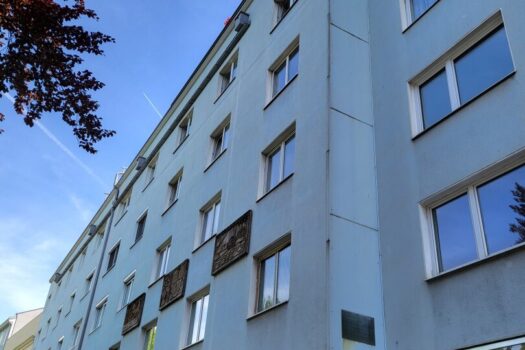 68tLo3h1KfubwSZm92Mws7