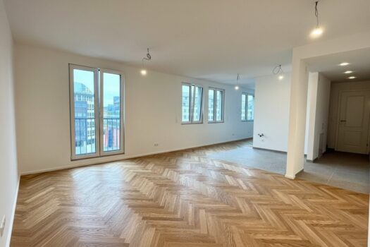 6HFNuyFMDL8wO1yxbFsGcb