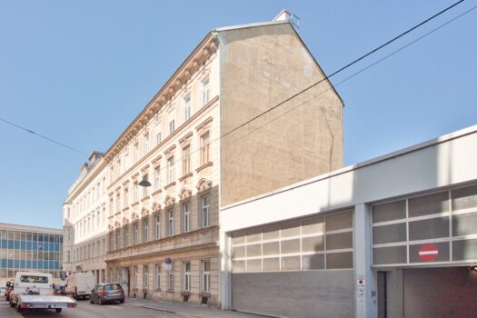 6RSMCXOMfRZEF6IiyiST2e