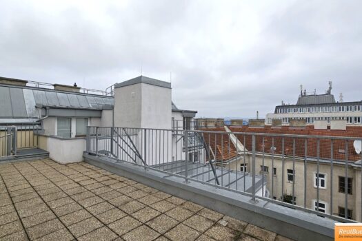 GROSS-TERRASSEN-TRAUM IN DER FERNKORNGASSE Terrasse